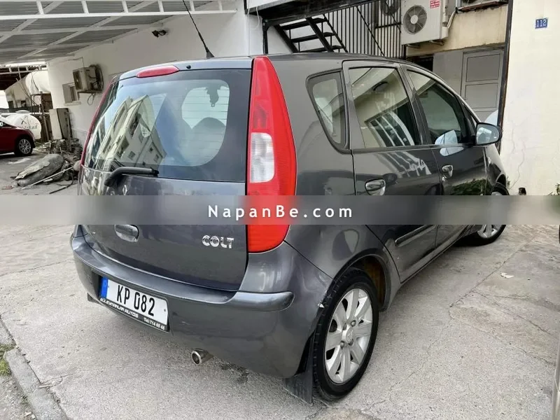 Mitsubishi Colt