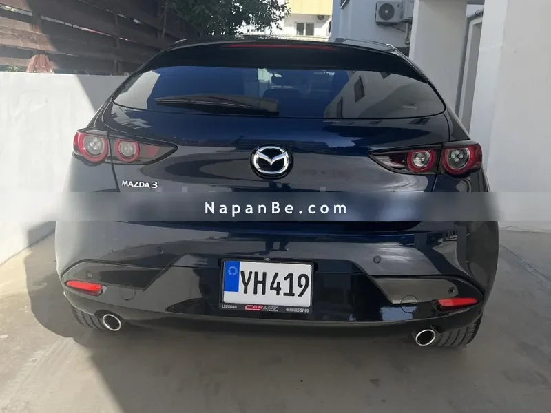Mazda 3