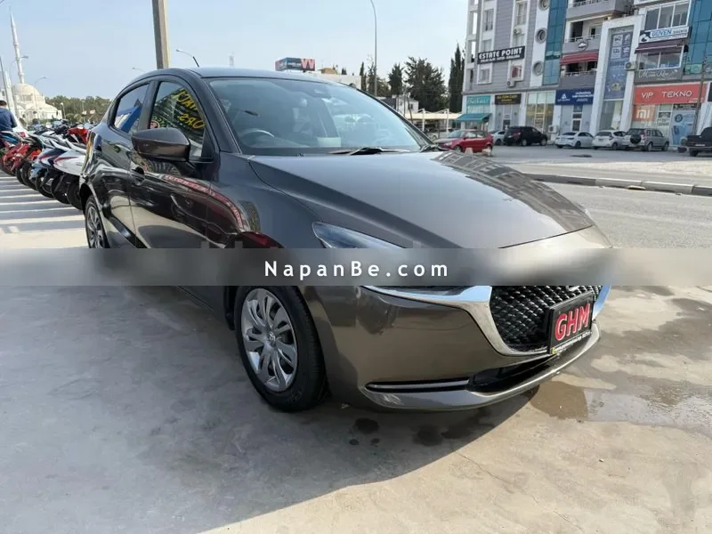Mazda 2