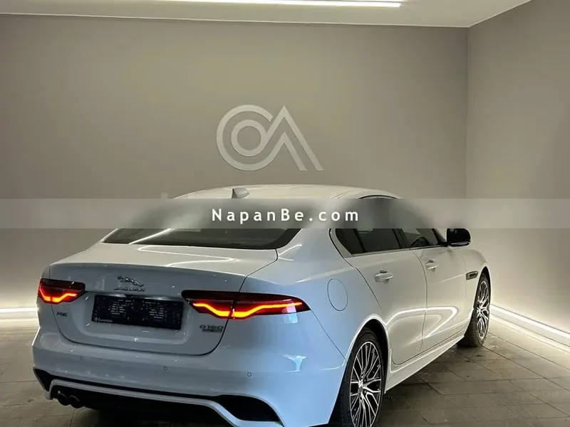 2020 Jaguar XE