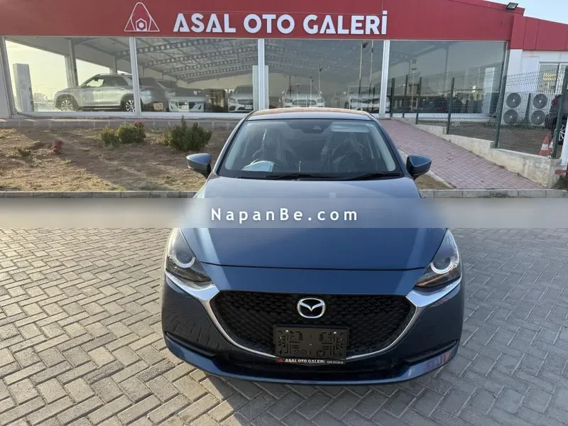 Mazda 2