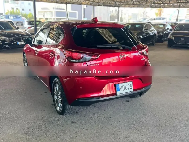 Mazda 2