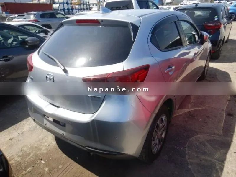 Mazda 2