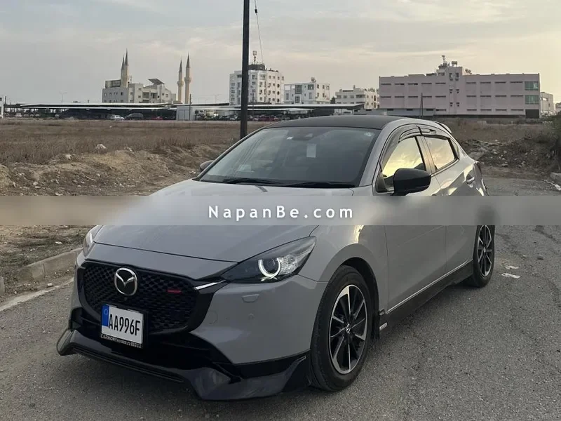 Mazda 2