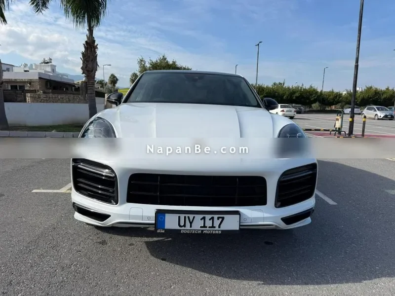 Porsche Cayenne Coupe