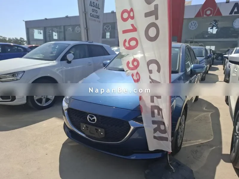 Mazda 2