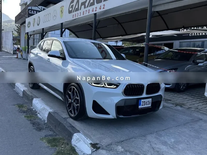 BMW X2