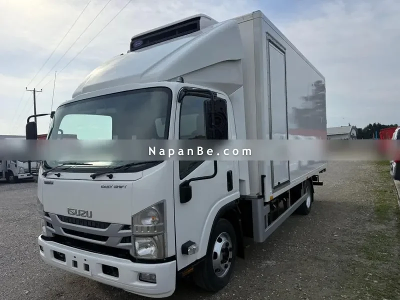 Isuzu Truck