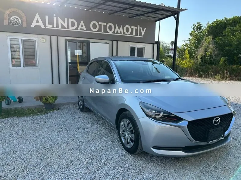 Mazda 2