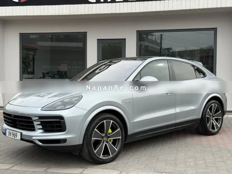 Porsche Cayenne Coupe