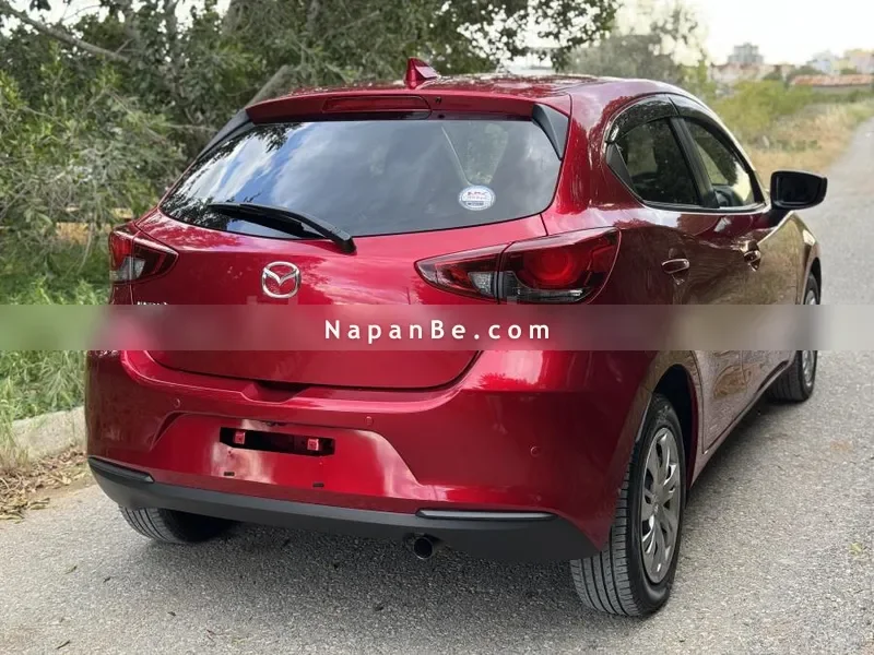 Mazda 2