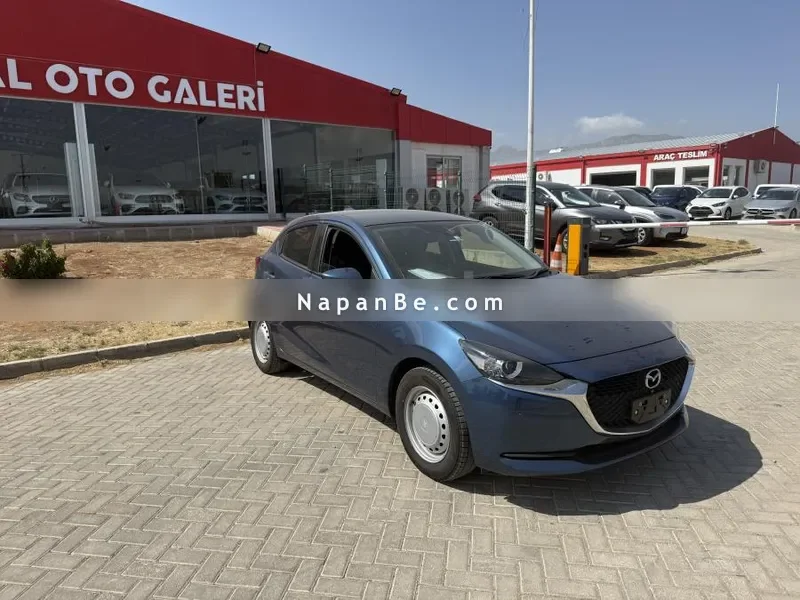 Mazda 2